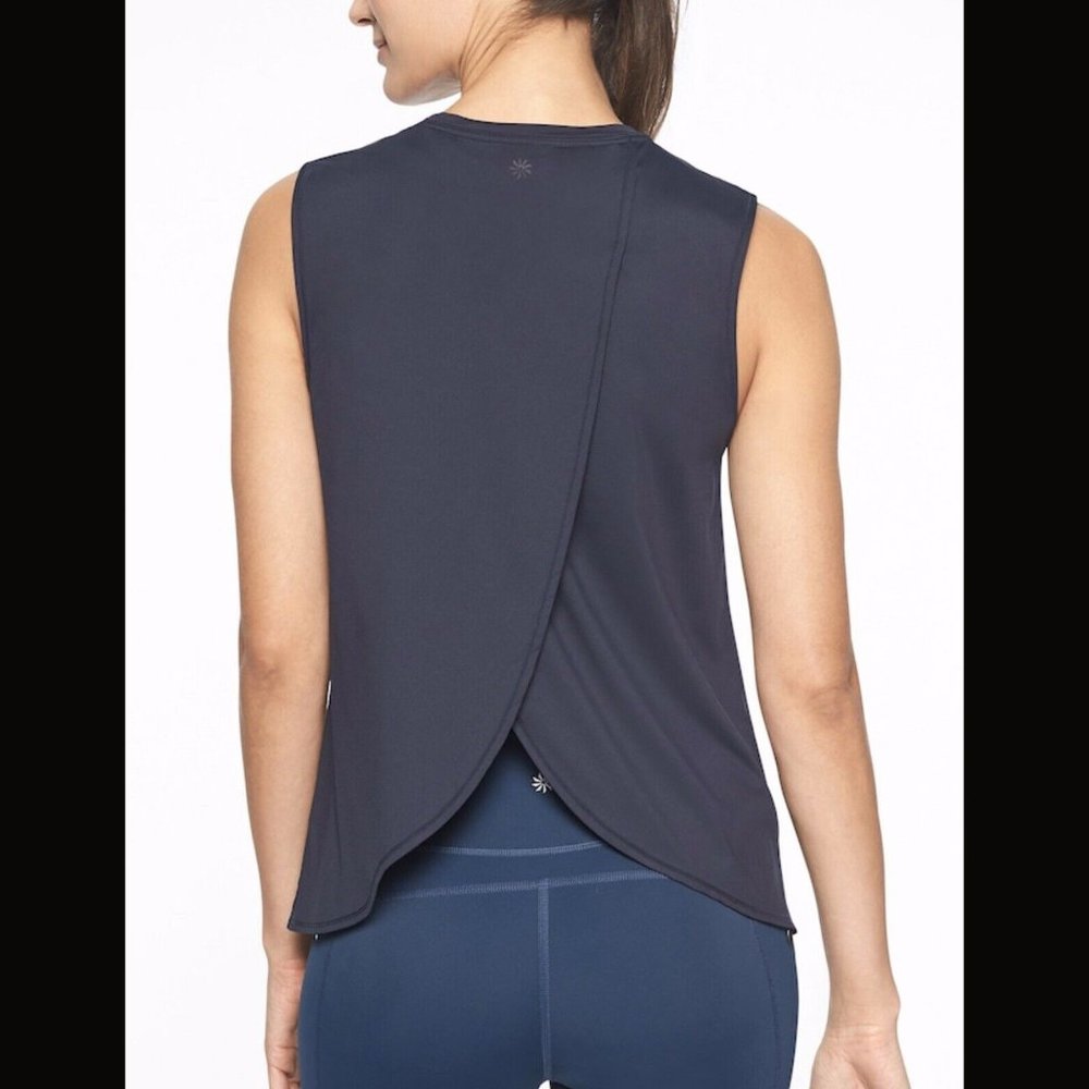 Athleta Sunlover UPF50 Tulip Back Tank Navy — XL Tall — Never Worn!